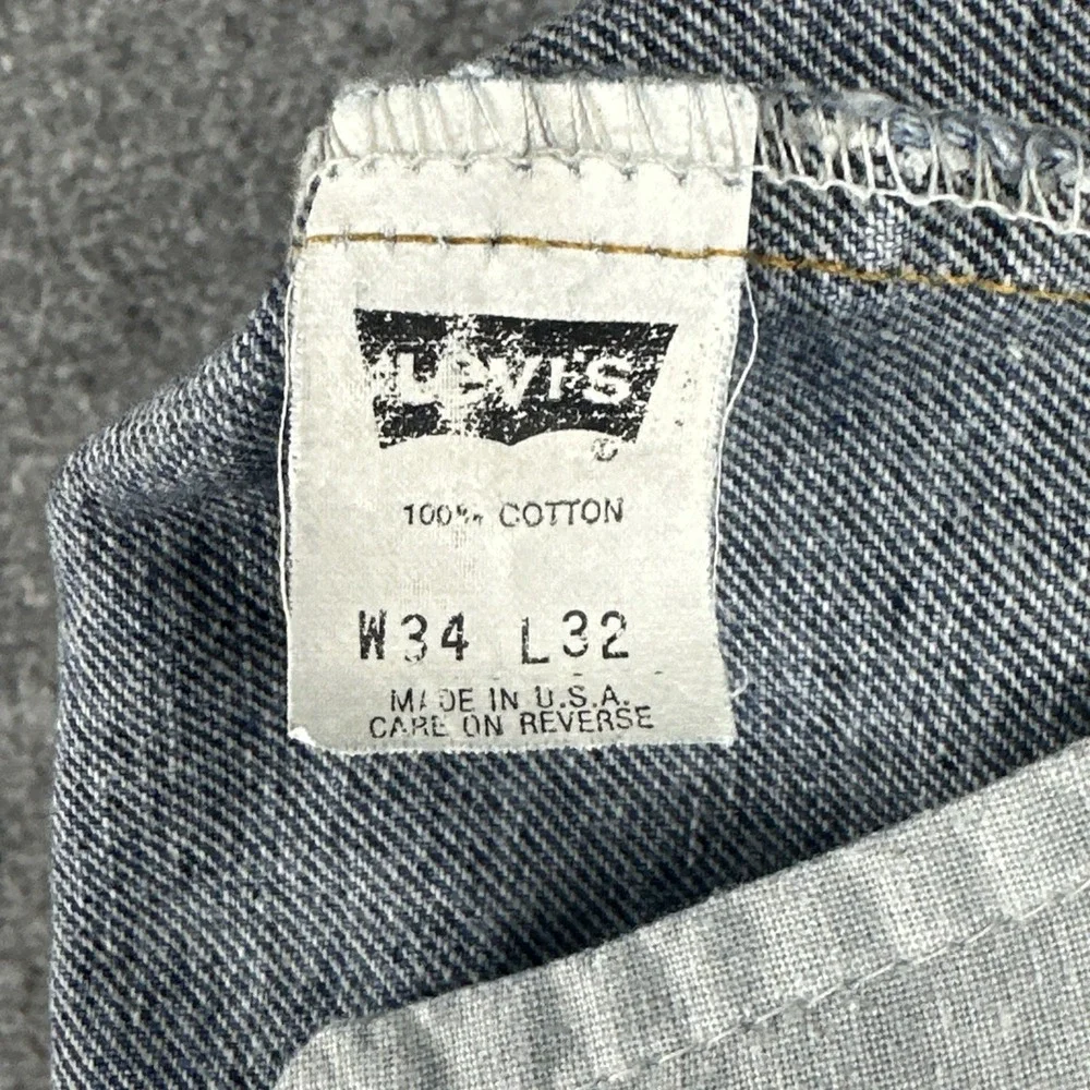 Vintage Levi's 550 Jeans Men's 34x32 Blue Made in USA Tapered Leg Relaxed Fit